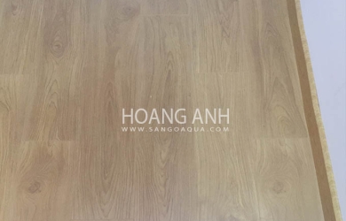 Lắp đặt hoàn thiện sàn gỗ Egger 8mm H2735 tại Quận 3