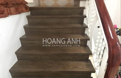 Công trình ốp sàn gỗ cầu thang tại quận 9